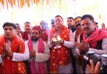 गंगोत्री और यमुनोत्री धाम के कपाट खुले,प्रधानमंत्री नरेन्द्र मोदी के नाम से दोनों धामों में की गई पहली पूजा