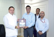 सीमावर्ती क्षेत्रों में व्यापार व आधारभूत ढांचे के सुदृढ़ीकरण को लेकर मुख्यमंत्री श्री पुष्कर सिंह धामी ने समीक्षा बैठक की