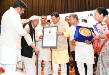 अटल वयोअभ्युदय योजना के तहत वरिष्ठ नागरिकों के लिए पोषण, स्वास्थ्य सेवाएं उपलब्ध कराई जा रही हैं-धामी